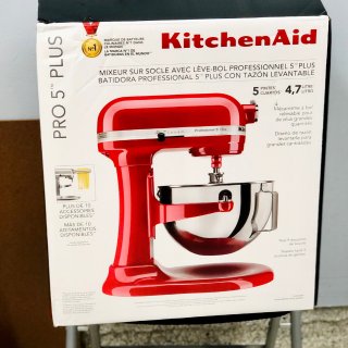 KitchenAid 凯膳怡,Empire Red Professional 5™ Plus Series 5 Quart Bowl-Lift Stand Mixer KV25G0XER | KitchenAid