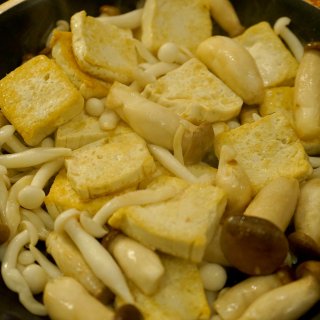 今日孕午餐｜杂菇焖豆腐，低热量高蛋白💯💯...