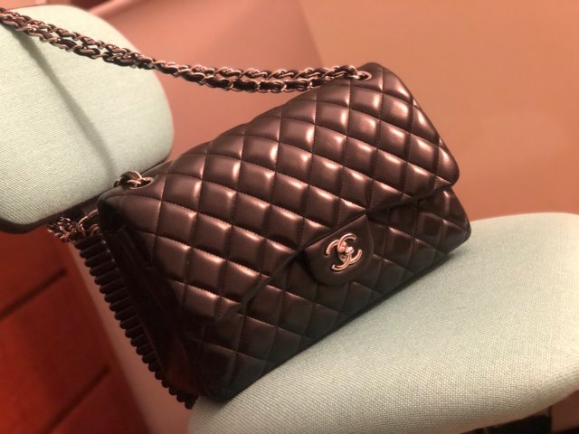 Chanel Classic Fl...