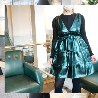 绿色洋装连衣裙 + 优衣库x大王长袖打底...
