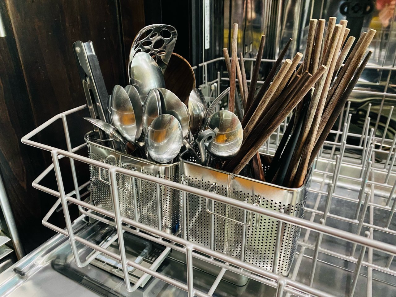 亚麻好物不锈钢筷子架：节约洗碗机空间...