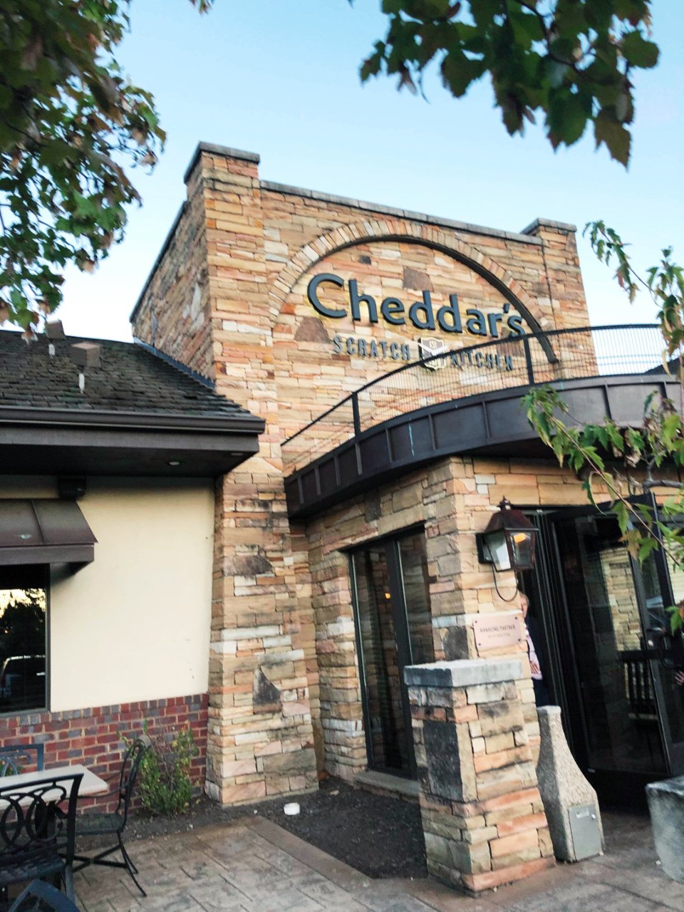 Cheddar‘s 西餐廳...