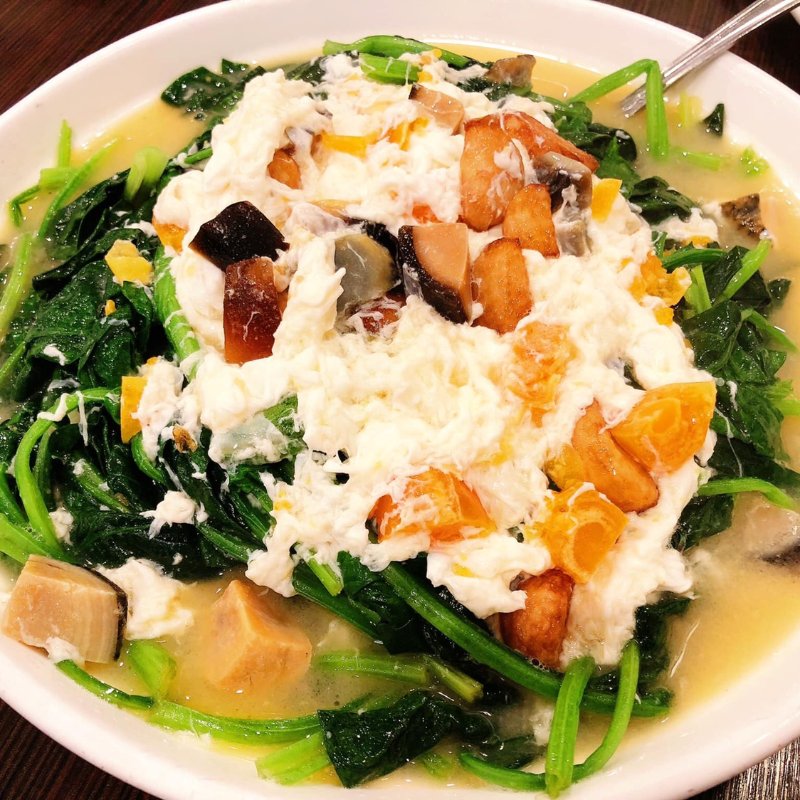 上汤金银蛋菠菜