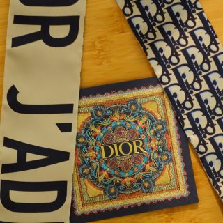 Dior圣诞礼盒有点好看啊🎅...