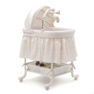 $131.95 Delta Children Simmons Kids Deluxe Slumber Baby Gliding Bassinet - 奢华婴儿床