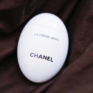颜值超高的Chanel鹅卵石护手霜🥚...