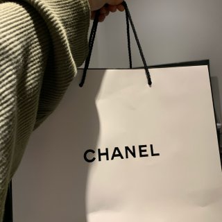 Chanel 买给自己