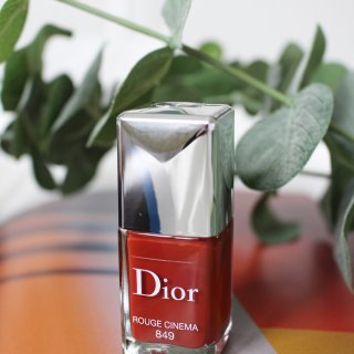 Dior指甲油849 Rouge Cin...