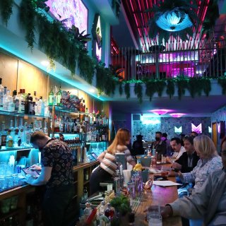 舊金山金融區現代未來感叢林酒吧 Nigh...