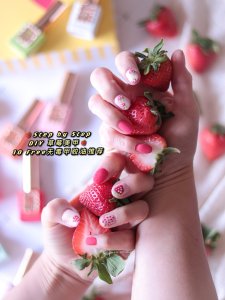🍓DIY手绘草莓美甲🍓10free韩式甲胶油推荐