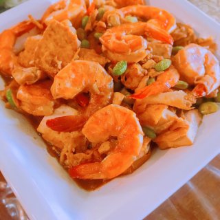 鲜虾豆腐煲