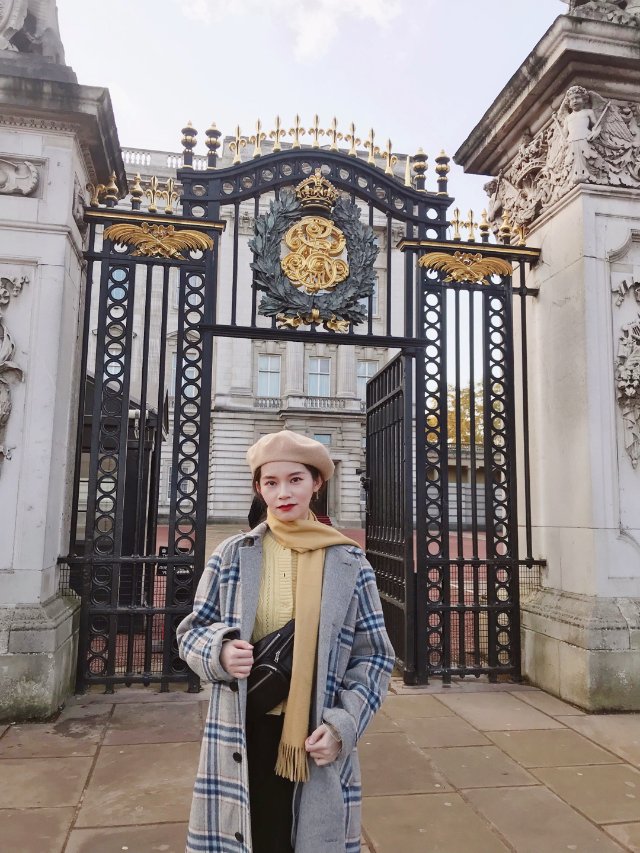 FansLook ☁️ 英国旅行穿...