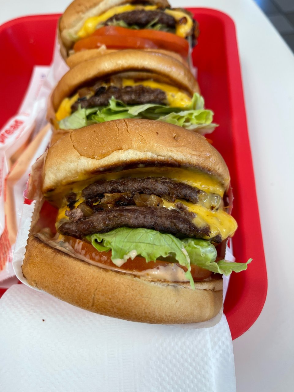 IN-N-OUT BURGER,In-N-Out Burger