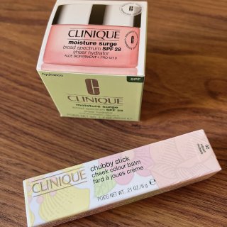 倩碧Clinique防晒霜和腮红膏测评：打造自然妆容