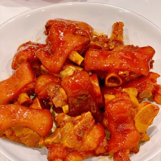 【你好20216⃣️】红烧猪蹄+蚝油生菜...