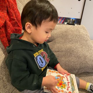 2岁+｜推荐两本介绍春节的儿童英文绘本！...