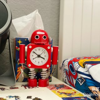 Amazon 亚马逊,Betus Non-Ticking Robot Alarm Clock Stainless Metal - Wake-up Clock with Flashing Eye Lights and Hand Clip (Ruby Red) : Home & Kitchen