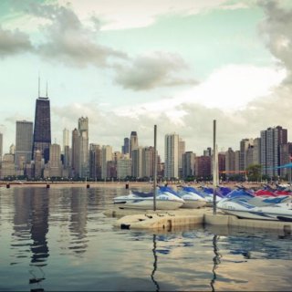 芝加哥周末去哪玩❓在水上速度与激情吧！🚤...