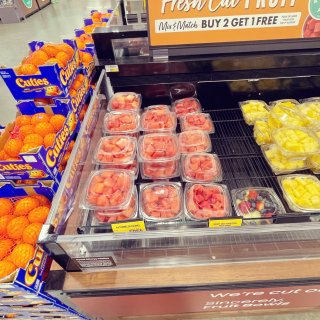 晒健康—Safeway超市的凯撒和水果沙...