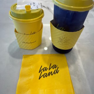La La Land Kind Cafe...