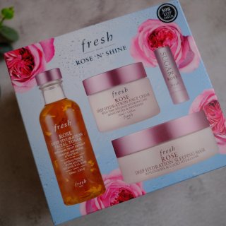 Fresh rose face mask