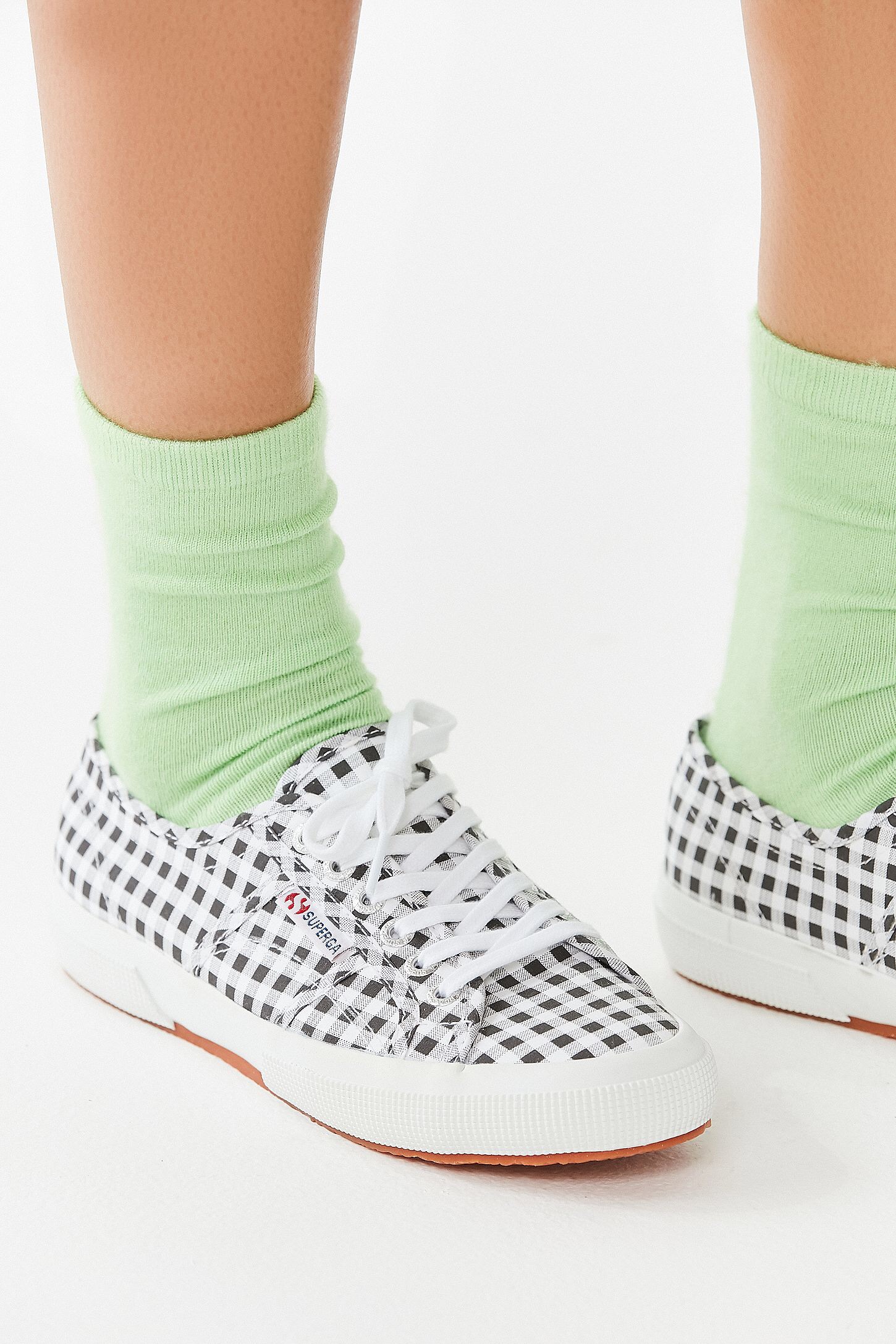 Superga 2750 Gingham Sneaker 女帆布鞋 | Urban Outfitters