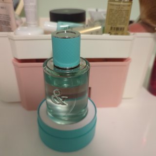 第一瓶正装香水 Tiffany love...