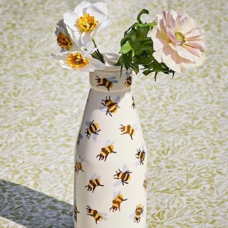 蜜蜂🐝牛奶瓶
