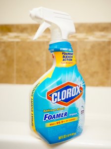 不刷马桶的懒人清洁方法—clorox浴室清洁剂