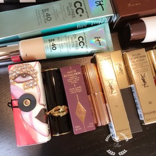 Pat McGrath,Charlotte Tilbury,it COSMETICS