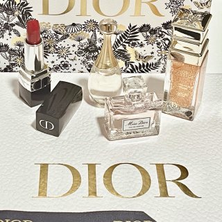 Dior圣诞限量礼盒🎄 | 开箱测评...