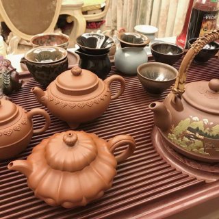 背景墙| 晒晒家里收藏各种茶壶...