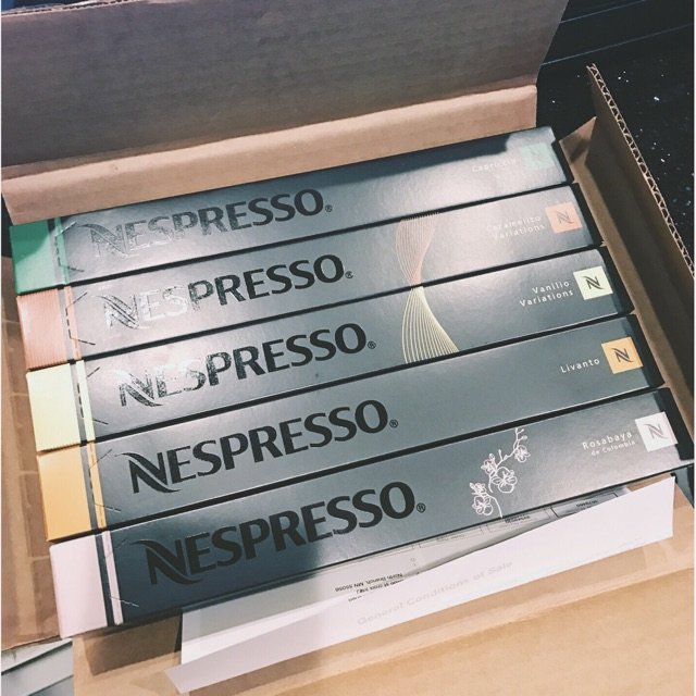 趁着nespresso官网活动入了...