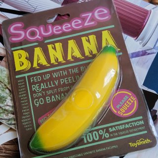 UO的解压小物：可挤压的香蕉...