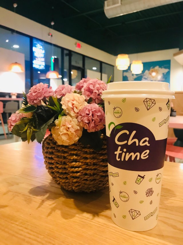 喝一杯甜甜的奶茶吧🍵