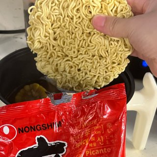 农心辛拉面 香菇牛肉面...