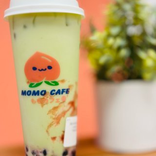 打卡网红奶茶店： momo cafe🧋...