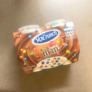 Mini M&M巧克力豆酸奶...