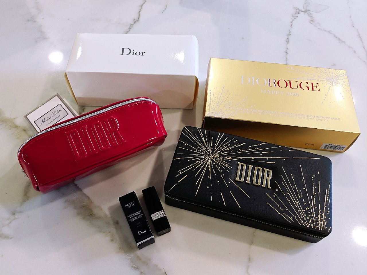 Dior 2019 烟花圣诞限量口红包😍...