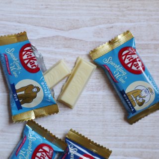 【亚米新品】KitKat香槟酒🍾️饼干...