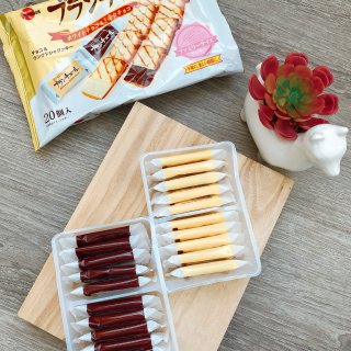 这是什么神仙饼干啊❗️日本波路梦双色巧克...