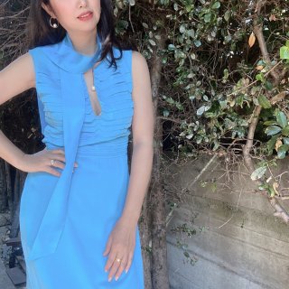 蓝色裙子带给你夏日清凉好心情👗...