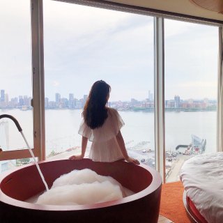 曼哈顿拥有茶杯浴缸🍵的无敌景观酒店🏨...