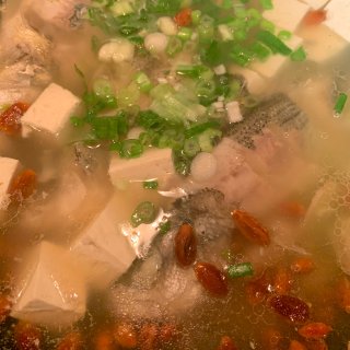 鲜鱼汤