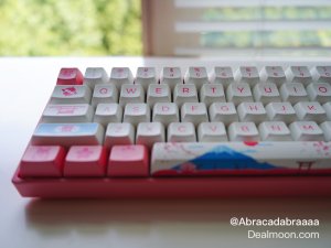 微众测｜颜值天花板Akko东京🌸樱花粉键盘