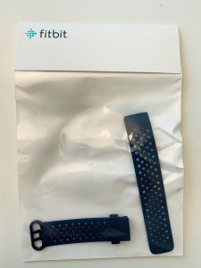 fitbit charge3！