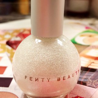 Fenty beauty高光液...