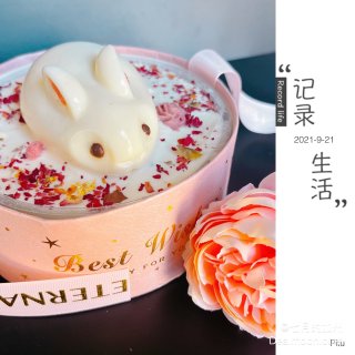 Hanabi cake 大白兔奶糖口味的...