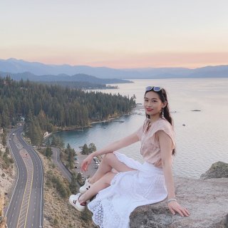 Lake Tahoe的湖光山色与落日余晖...
