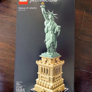 LEGO Architecture: Statue of Liberty Building Set (21042) Toys | Zavvi US